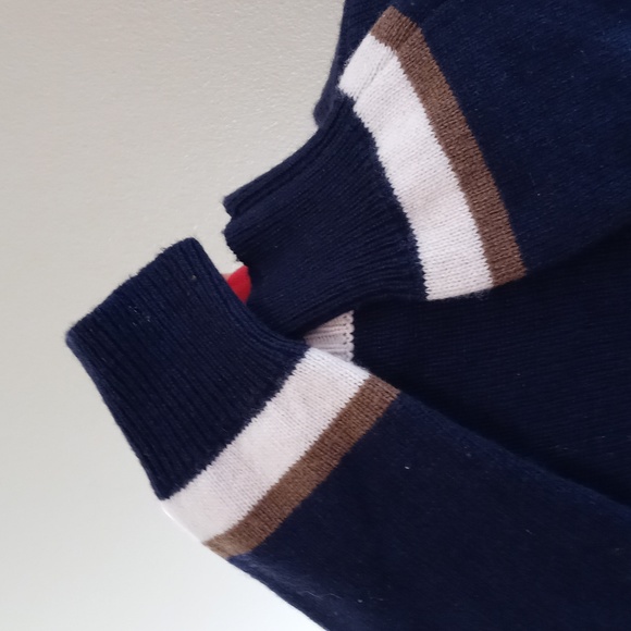 Brandy💗Melville V- Neck Sweater O/S - Picture 4 of 5